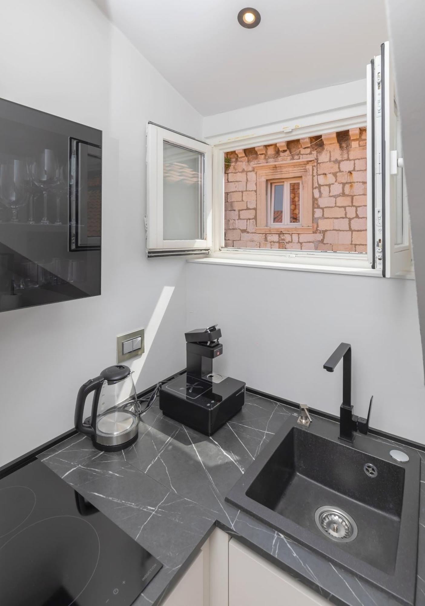 Old Town L Apartment Дубровник Екстер'єр фото
